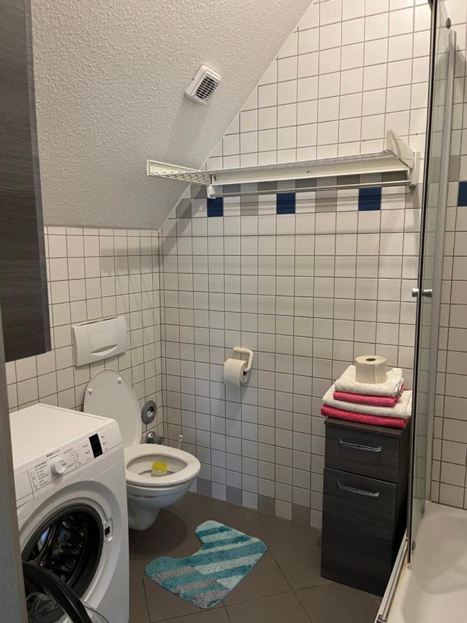 Zimmer Zum Vermieten Direkt An Der Donau Und Am Schloss Neuburg an Der Donau Exterior foto